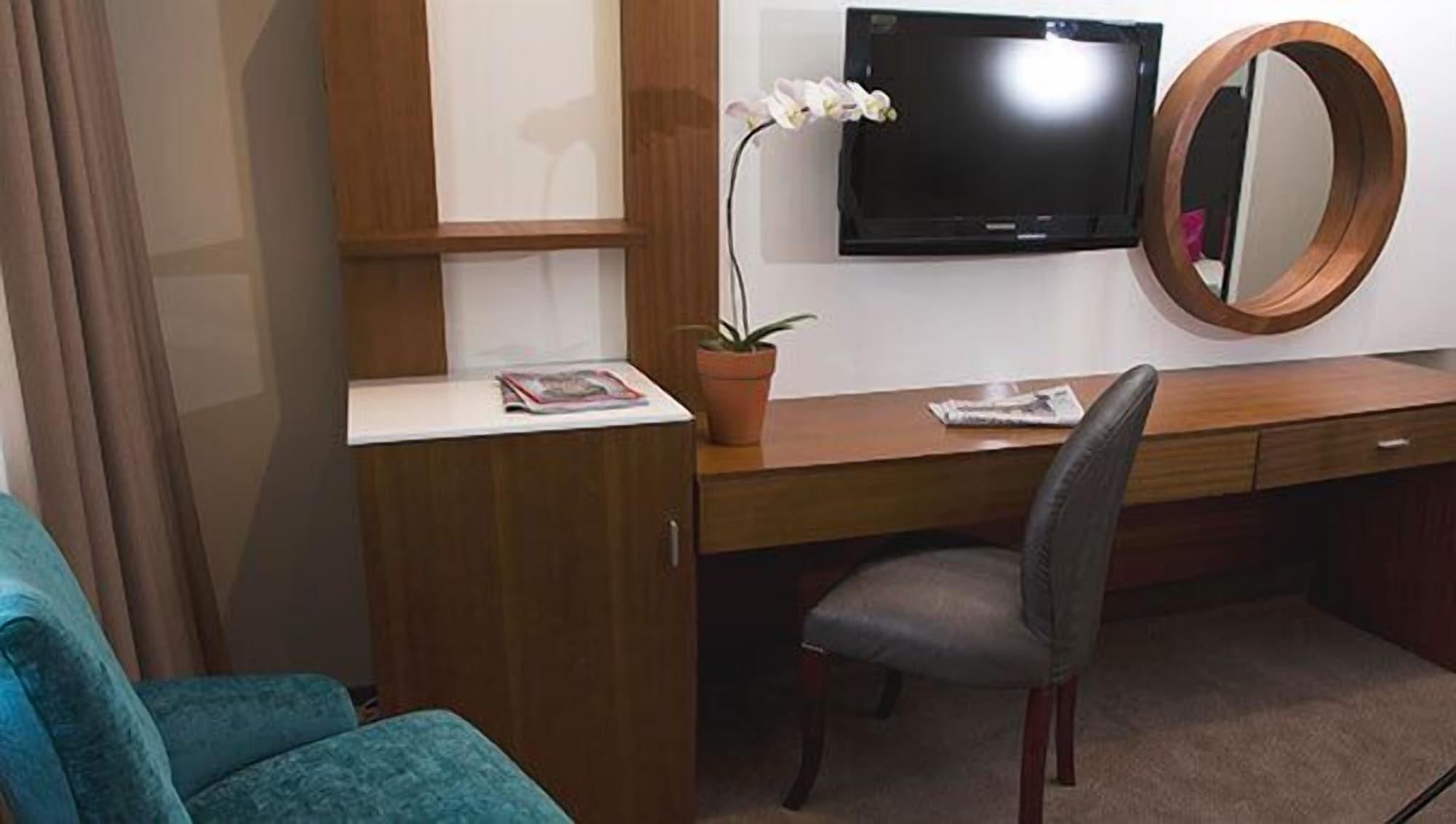 Apollo Hotel Johannesburg Ngoại thất bức ảnh